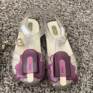Mini Melissa size 10